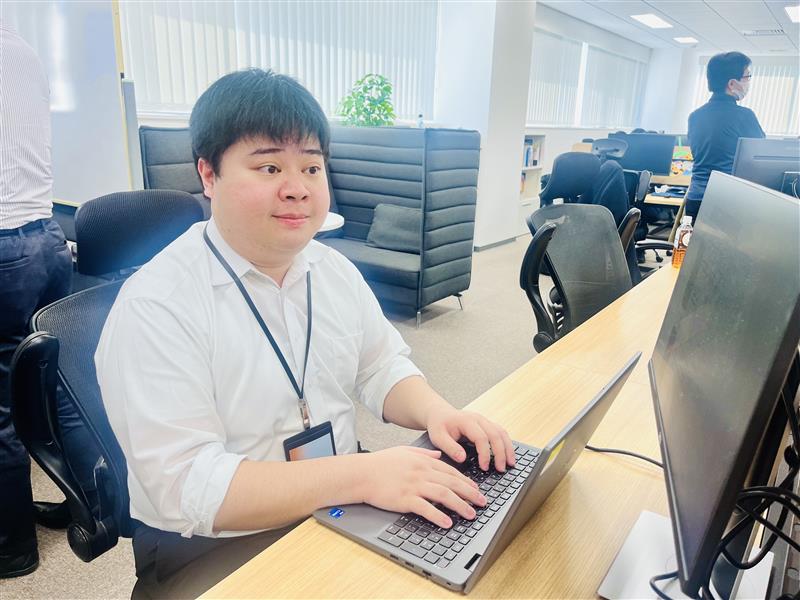 interview-header-image